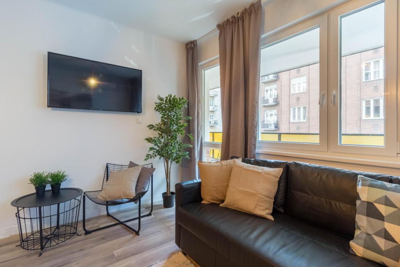 Standard Apartment By Hi5 - Madach Budapest Kültér fotó