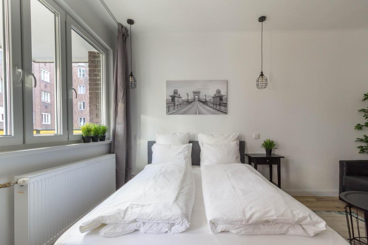 Standard Apartment By Hi5 - Madach Budapest Kültér fotó
